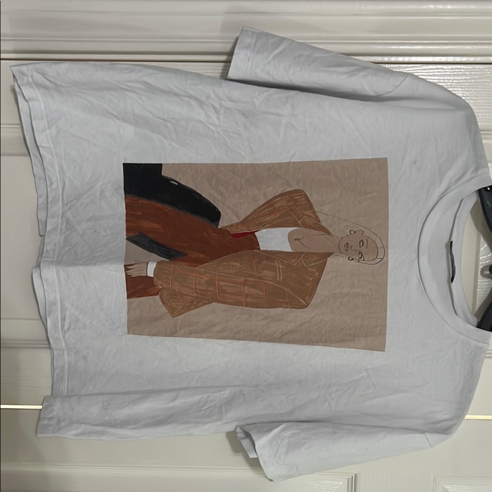 Zara White and Brown Short Sleeve Tee with Minimalist Design